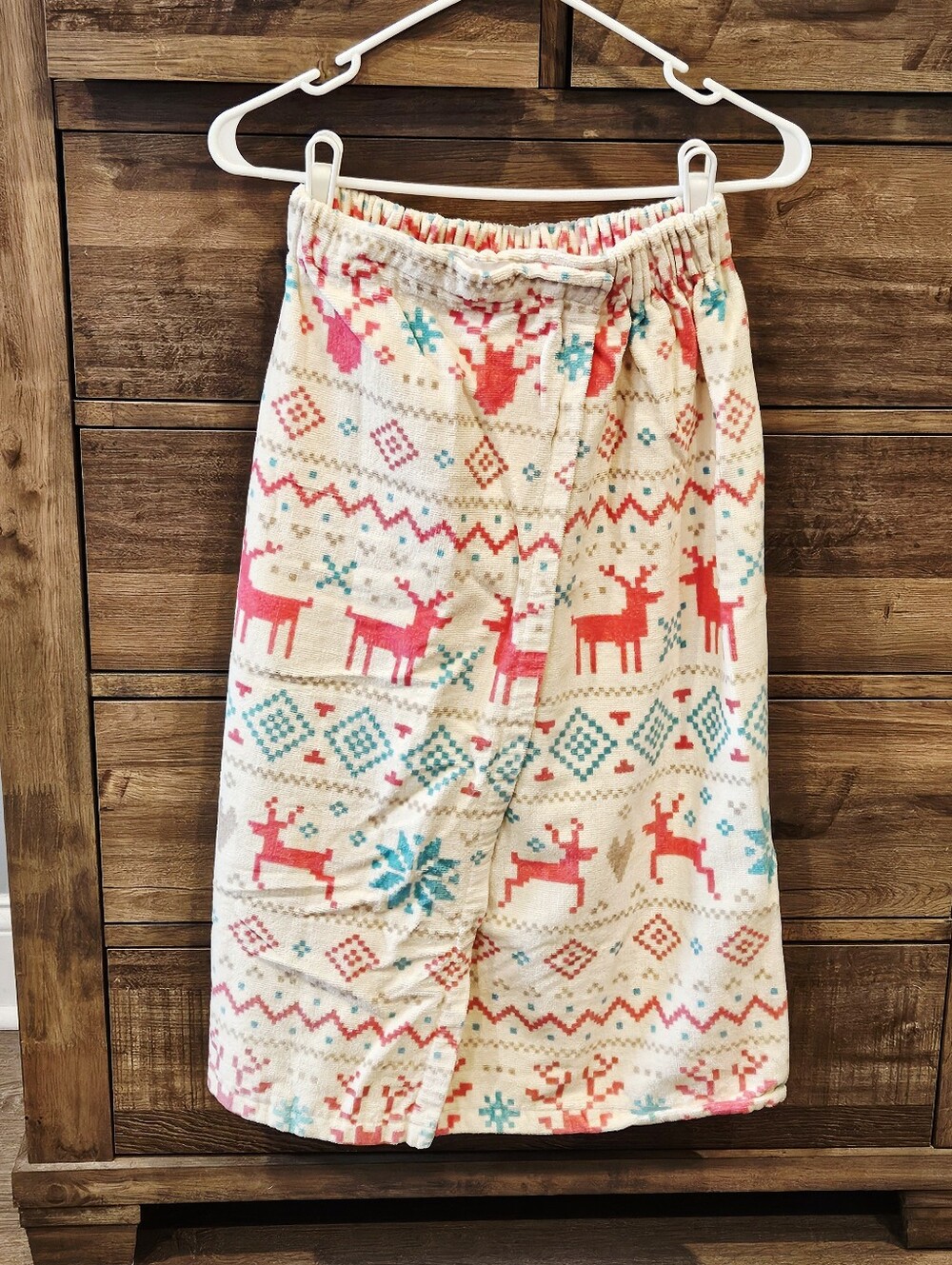 NWOT Deer Bath Wrap